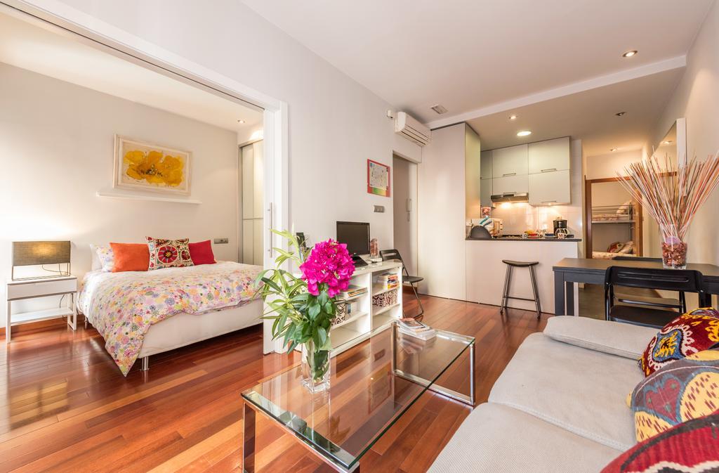 Apartamento Principe Santa Ana Madrid Centro Exterior foto